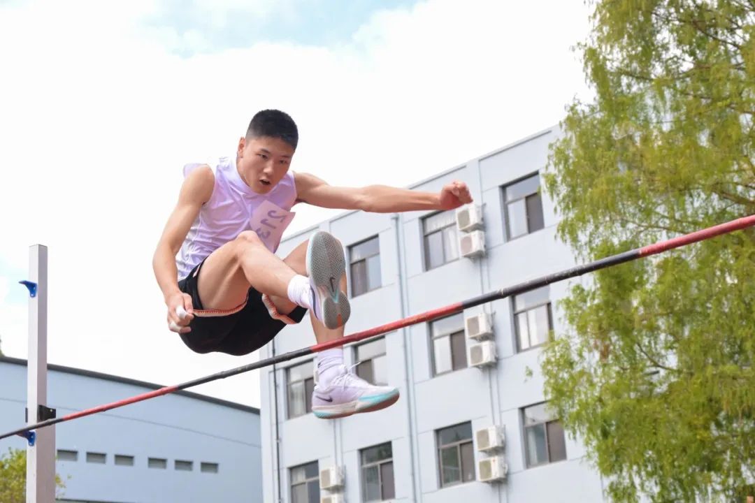 跳高活动_运动会跳高比赛_运动会跳高怎么跳