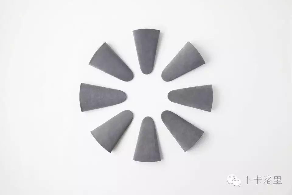 游泳布料收纳技巧裙子图_做游泳衣的布料叫什么_游泳衣布料