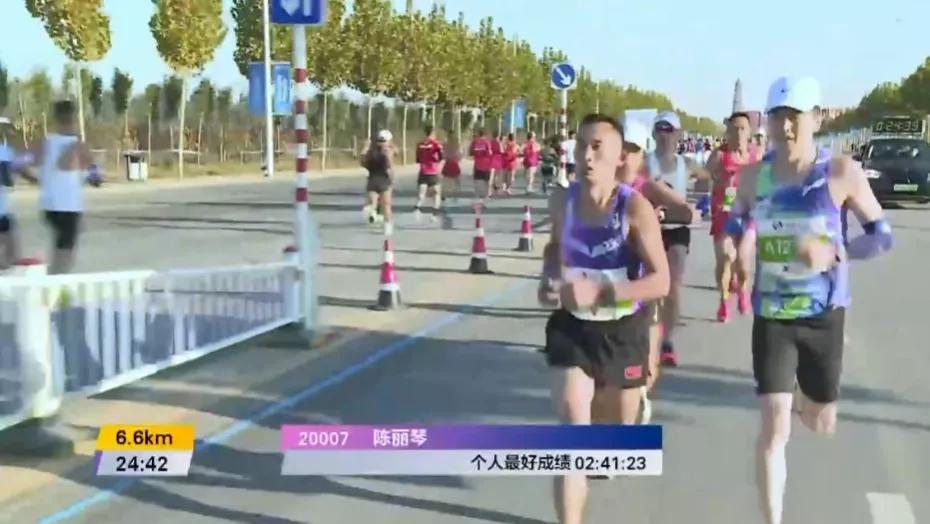 马拉松冠军配速表_马拉松运动员冠军_马拉松冠军叫什么名字