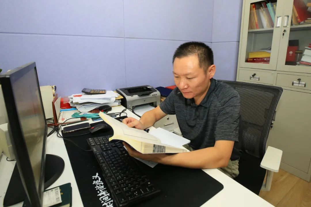 西藏足球联赛_西藏主播杯足球冠军是谁_西藏主播足球杯冠军是哪个