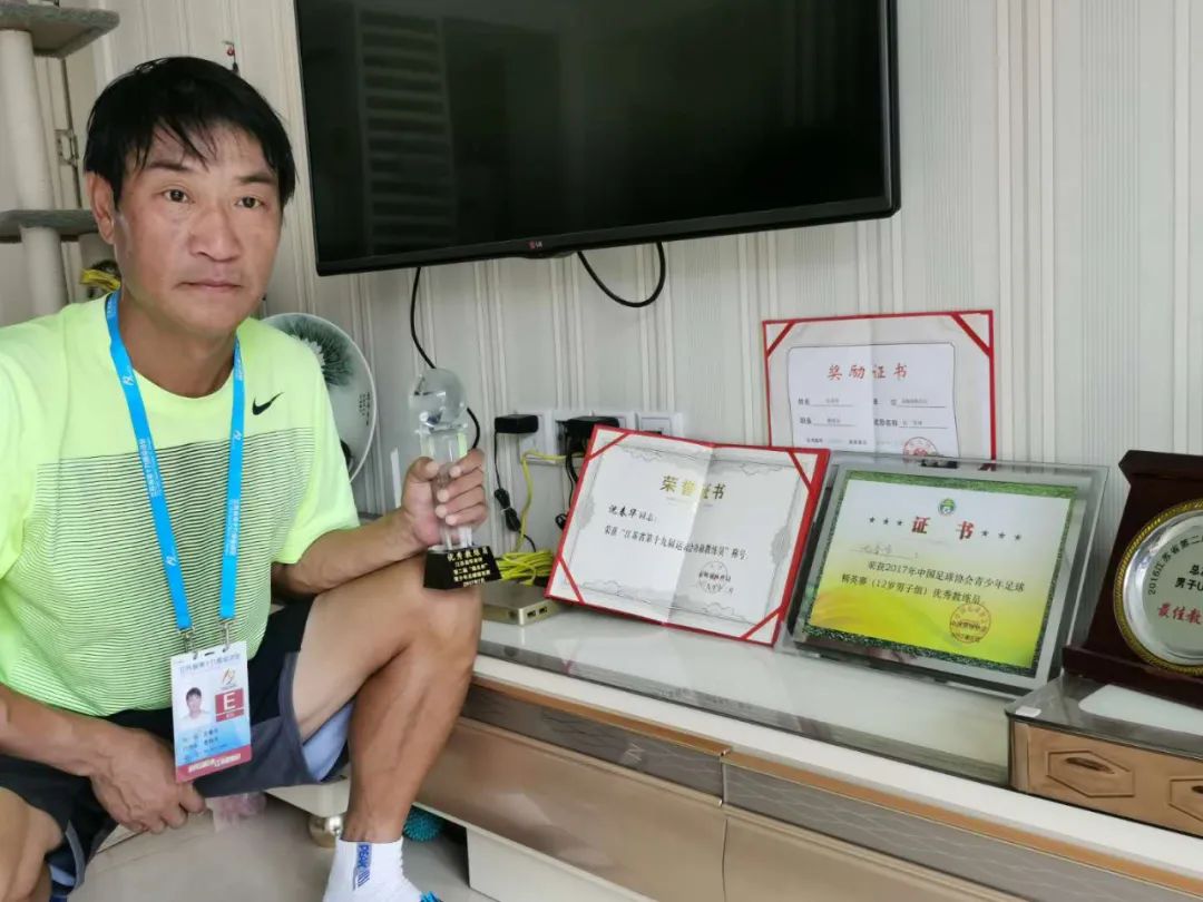 西藏足球联赛_西藏主播杯足球冠军是谁_西藏主播足球杯冠军是哪个