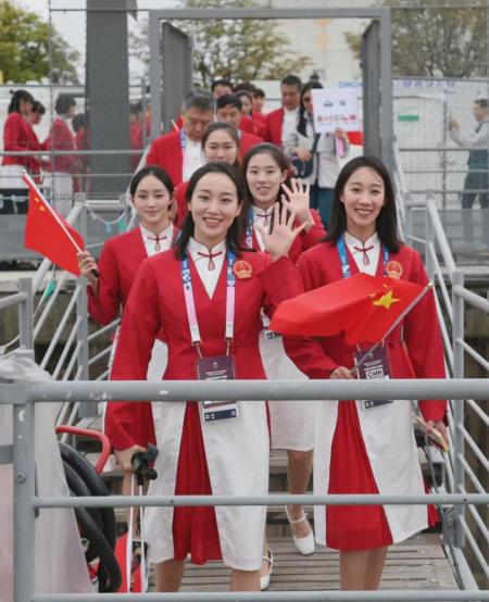 中国游泳队奥运会历届金牌_游泳奥运队冠军前中国是谁_中国游泳队前奥运冠军